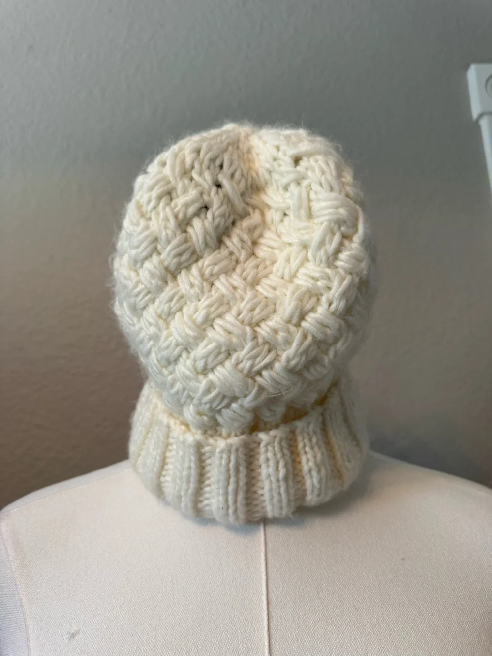 Harley-Davidson Ivory Cream Cable Knit Beanie OS - Picture 5 of 9